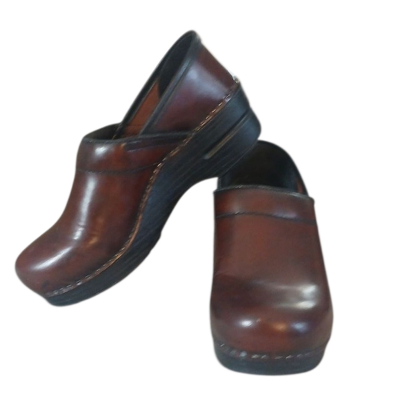 Dansko Magogany Red Leather Clogs Slip On Comfort Shoes Womens Sz 6 - Picture 10 of 12